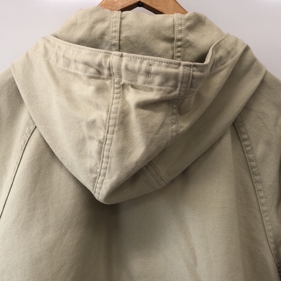 Meet your Posher - Picture 4 of 6